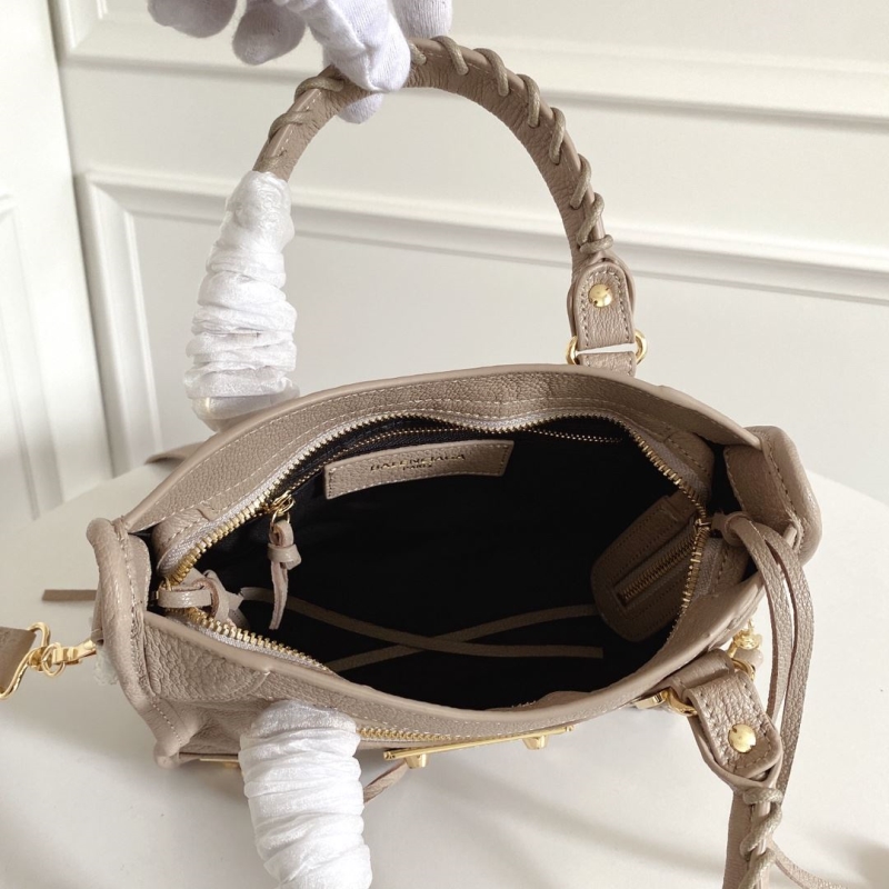 Ba1en*iaga classic city bags